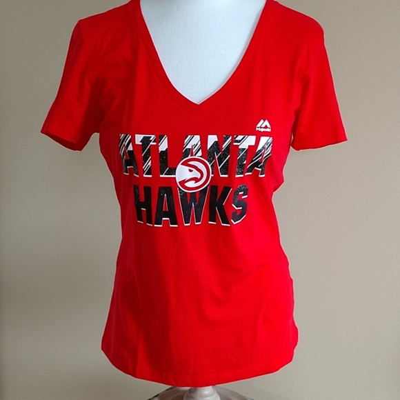 NBA Tops - NEW Atlanta Hawks T-shirt Majestic Womens Short Sl Cotton NBA Tee Sparkle Logo M